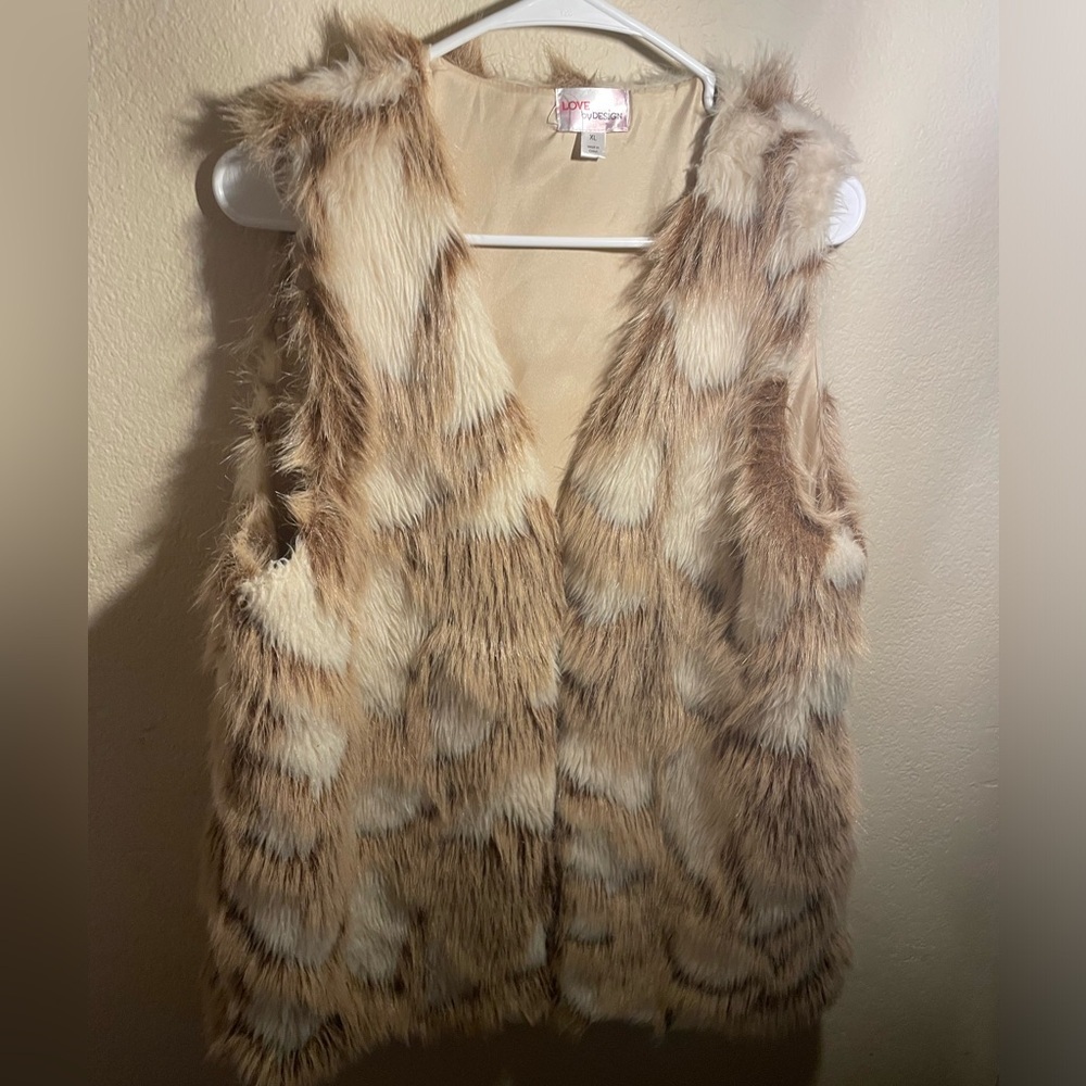 Love by Design Faux Fur Women’s Vest -XL